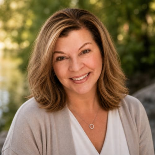 Headshot of Adrienne Pastore, LCSW