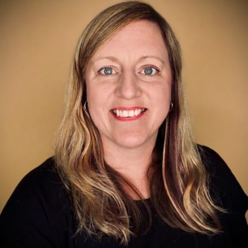 Headshot of Laura Taylor, LCSW