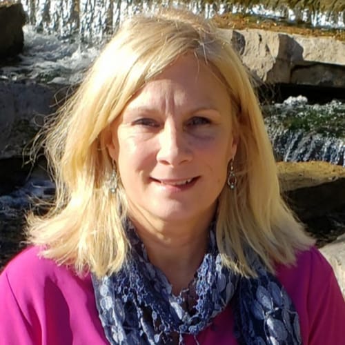 Headshot of Karen Irick, LCSW