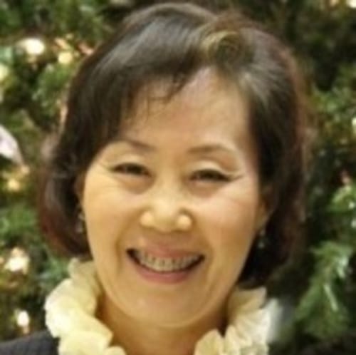 Headshot of Nakju Lee, LMFT