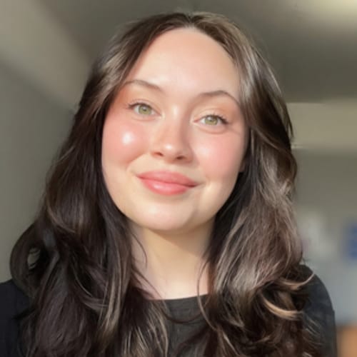 Headshot of Samantha Scheussler, LPCC