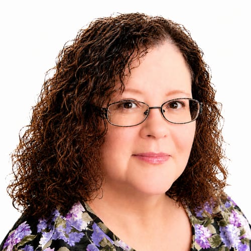 Headshot of Cindy Penn, LMFT