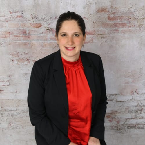 Headshot of Rachel Ocampo, LCSW