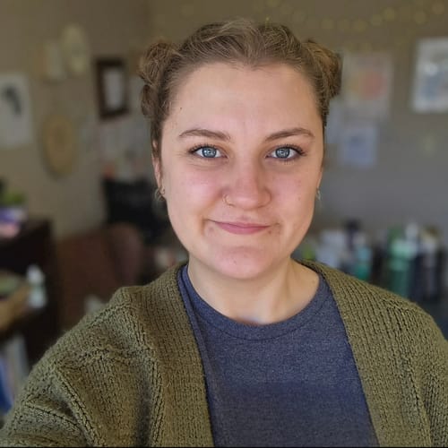 Headshot of Eleanor Sonnabend, LICSW