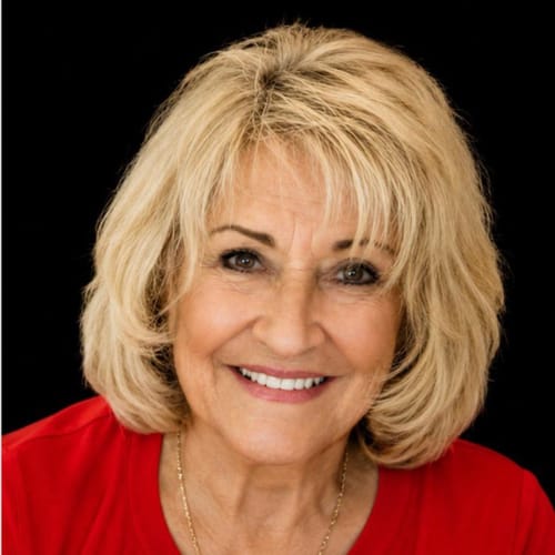 Headshot of Sara Botero, LMFT