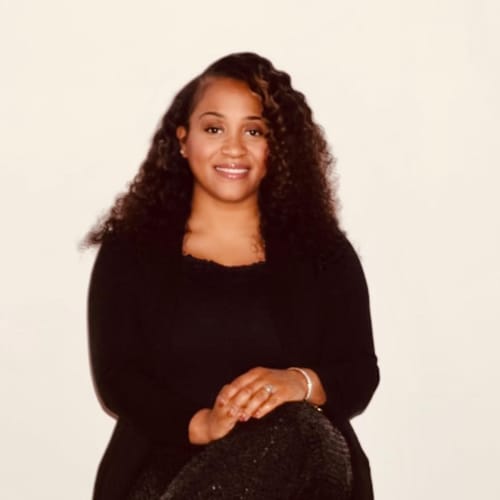 Headshot of Lynn Moreno-Buckmon, LPC