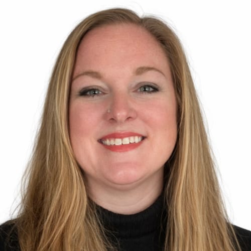 Headshot of Jennifer Dolan, LPC