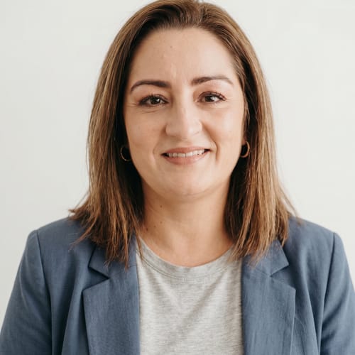 Headshot of Lina Herrera-Guarneros, LMFT