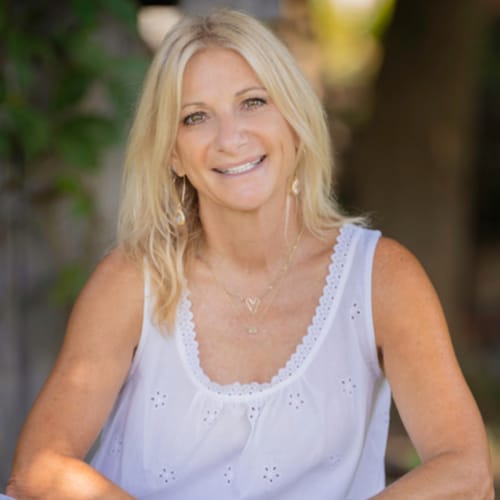 Headshot of Diane Welch, LMHC