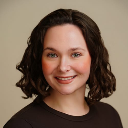 Headshot of Allyssa Angle McGinnis, LMHC