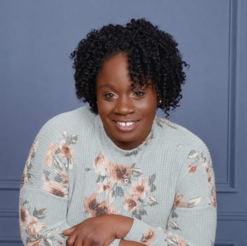 Headshot of Rana Robinson, LPC