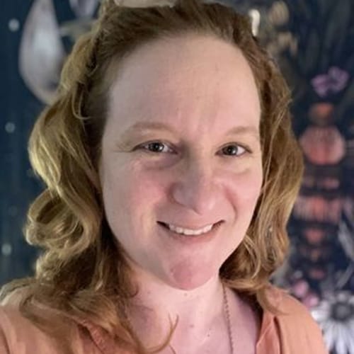 Headshot of Mary Harris, LMSW