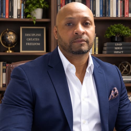 Headshot of Keelon Hinton, LMHC_OUT_OF_STATE