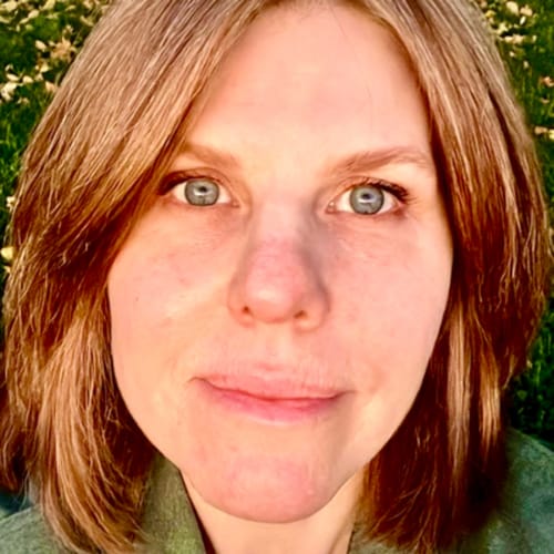 Headshot of LeeAnn Woodrum, LCSW