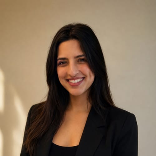 Headshot of Urvis Mehta, LCSW