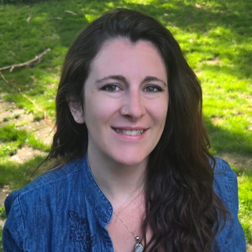 Headshot of Amanda Magalhaes, LICSW