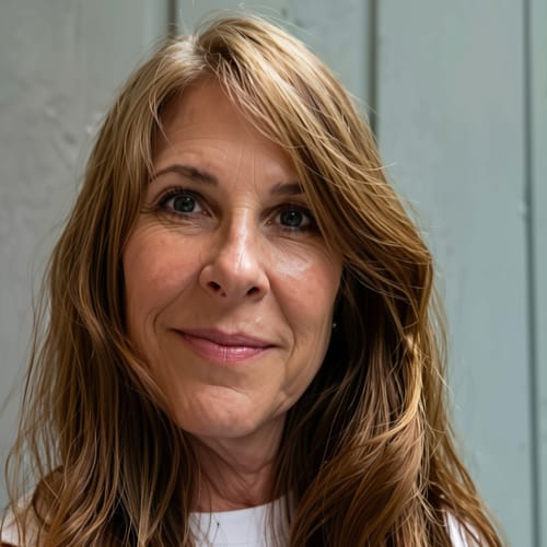 Headshot of Catherine Gleason, LCSW