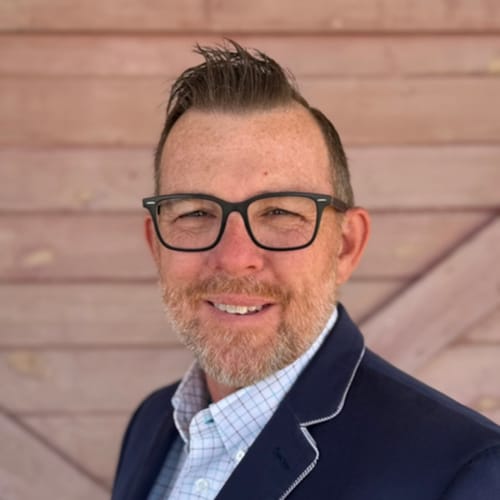 Headshot of Tommy Russell, LPC