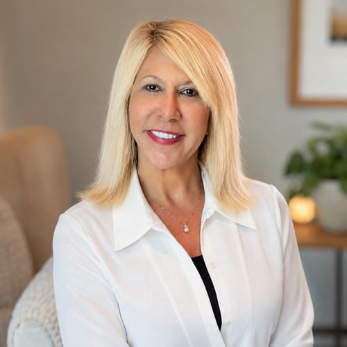 Headshot of Ginette Ortiz Olivieri, LICENSED_PSYCHOLOGIST