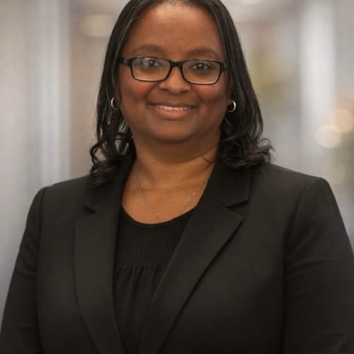 Headshot of Kami Perez, LCSW