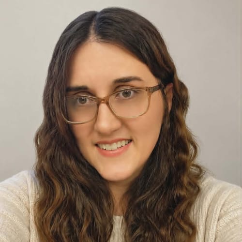 Headshot of Lauren Albright, LPC