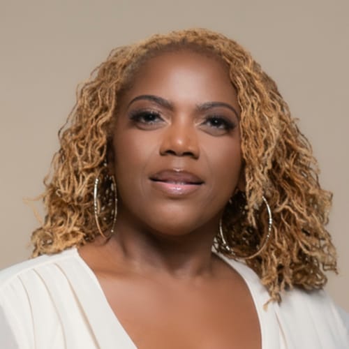 Headshot of Jerleshia Fields, APRN