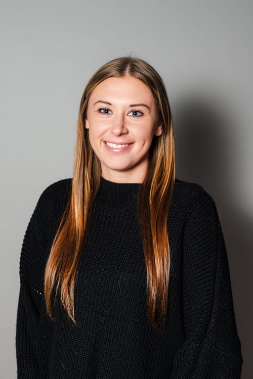 Headshot of Samantha Lotter, LCSW
