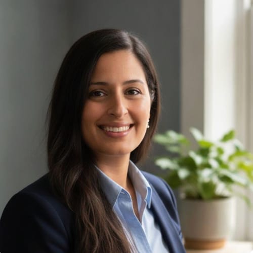Headshot of Gabrielle Alatriste, LMHC