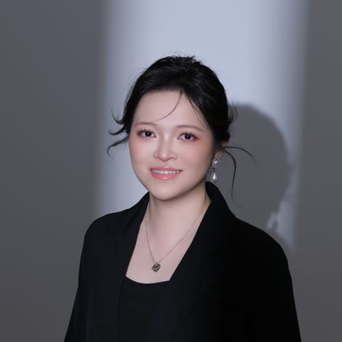 Headshot of Tina (Sheng-Ting) Huang, LCPC