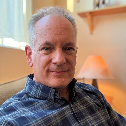 Headshot of Edward Zadravec, LICENSED_PSYCHOLOGIST