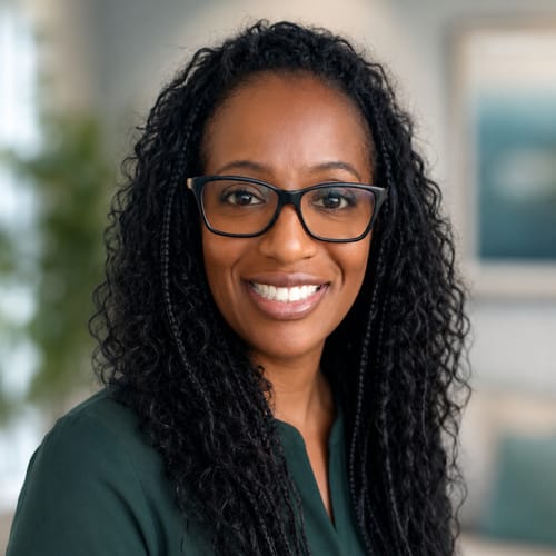Headshot of Tachaeana Anderson-Coombs, APRN
