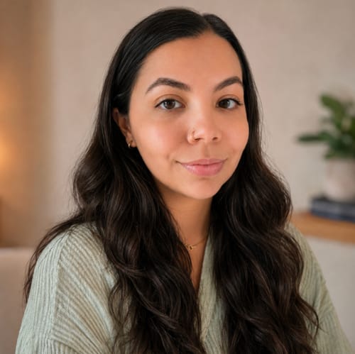 Headshot of Michelle Roche, LMHC