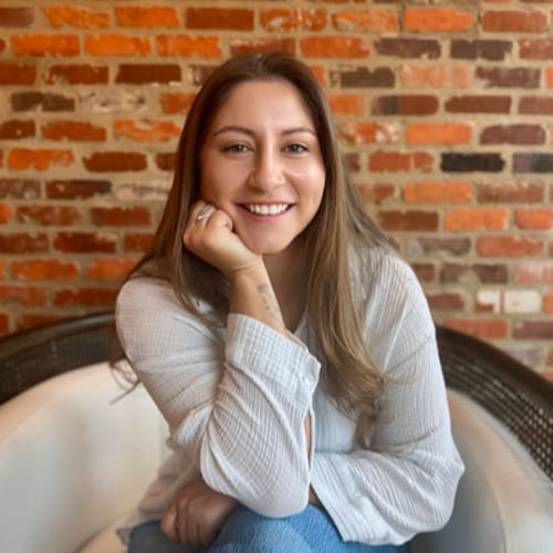 Headshot of Alyssa Motta, LCSW