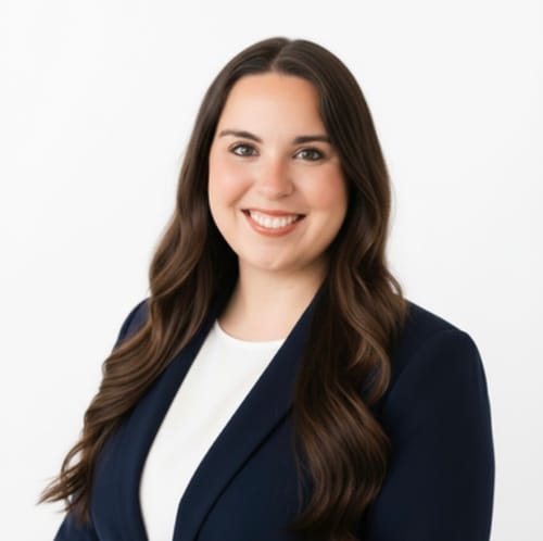 Headshot of Janelle Alonso-Cedeño, LMHC