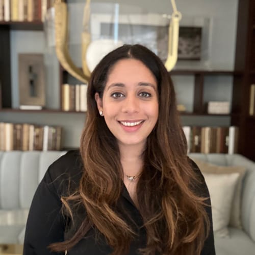 Headshot of Ashana Badlani, LMHC