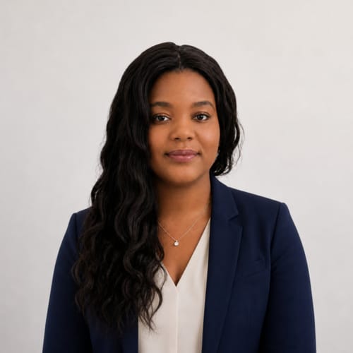 Headshot of Valencia Dulcio, APRN