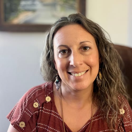 Headshot of Stacy Mora, LPC