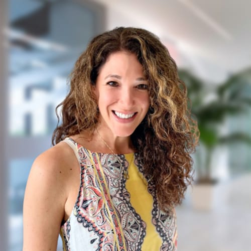 Headshot of Holly Cohen, LISW
