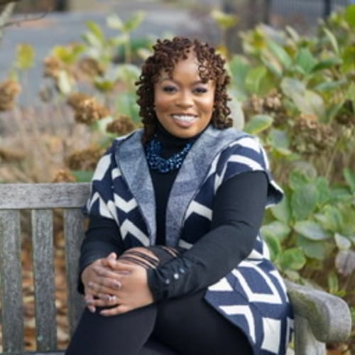 Headshot of Vanessa Watson, LCSW