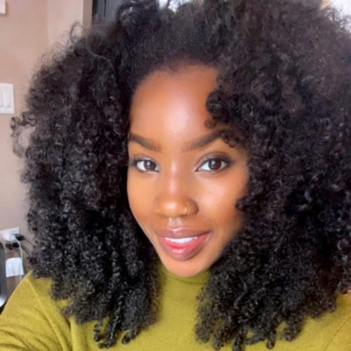 Headshot of Tashaniyi Byrd, APRN