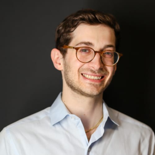 Headshot of Roni Sugarman, CP