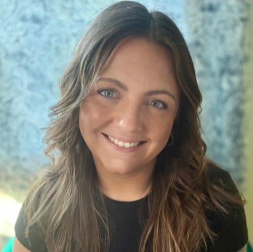 Headshot of Julia Blaszczyk, LCSW
