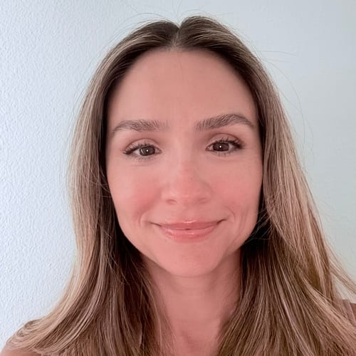 Headshot of Margarita Cooper, LMFT