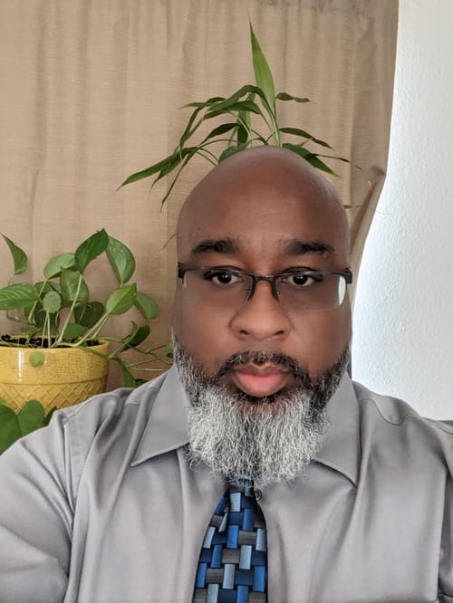 Headshot of Derrick Stevens, LCSW