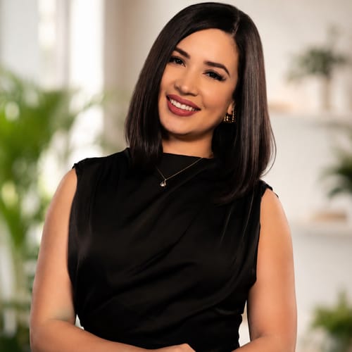 Headshot of Alejandra Girelli, LMFT