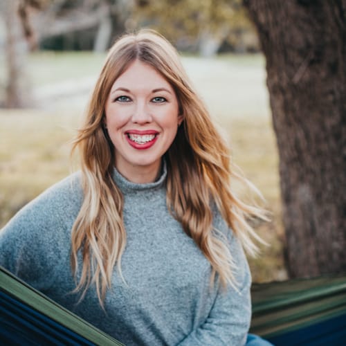 Headshot of Corinne Barnickel, LMFT