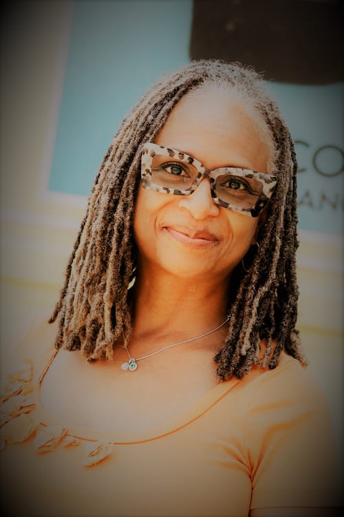 Headshot of Annette Weston, LMFT