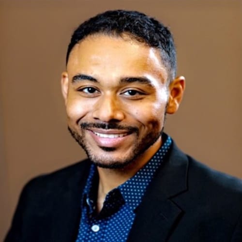 Headshot of Relo Adams, LPC