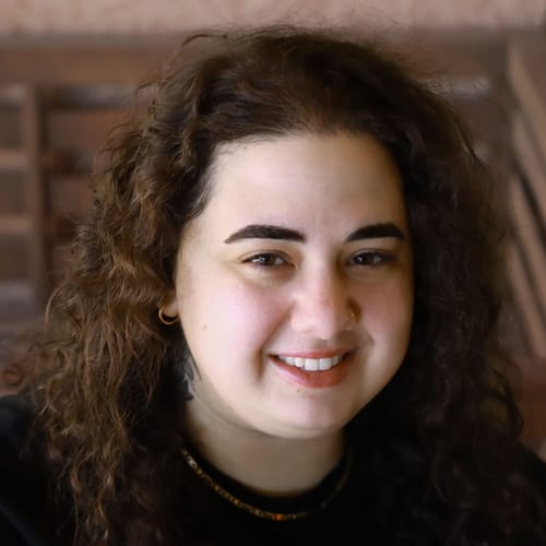 Headshot of Lina Kassar, NP
