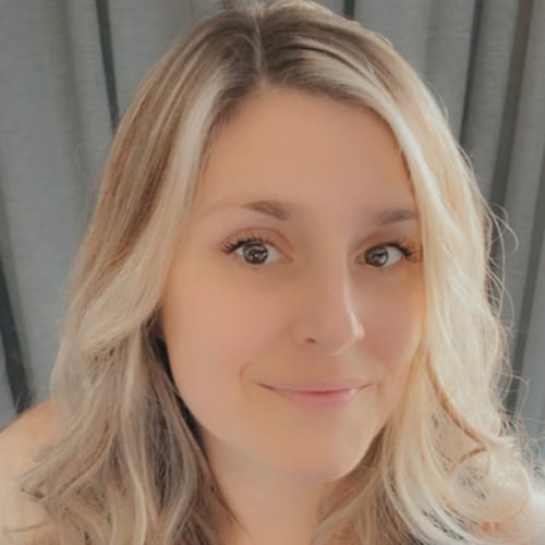Headshot of Jennifer Prell, LCSW